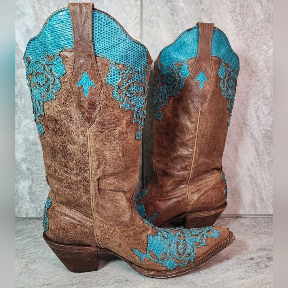Corral Vintage Size 9 Cowboy Boots C2145 Turquoise Lizard Sand Color Excellent